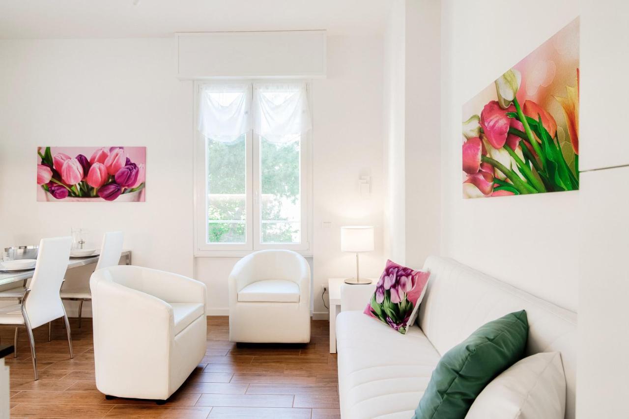 White Loft Como Center - By House Of Travelers Exterior foto
