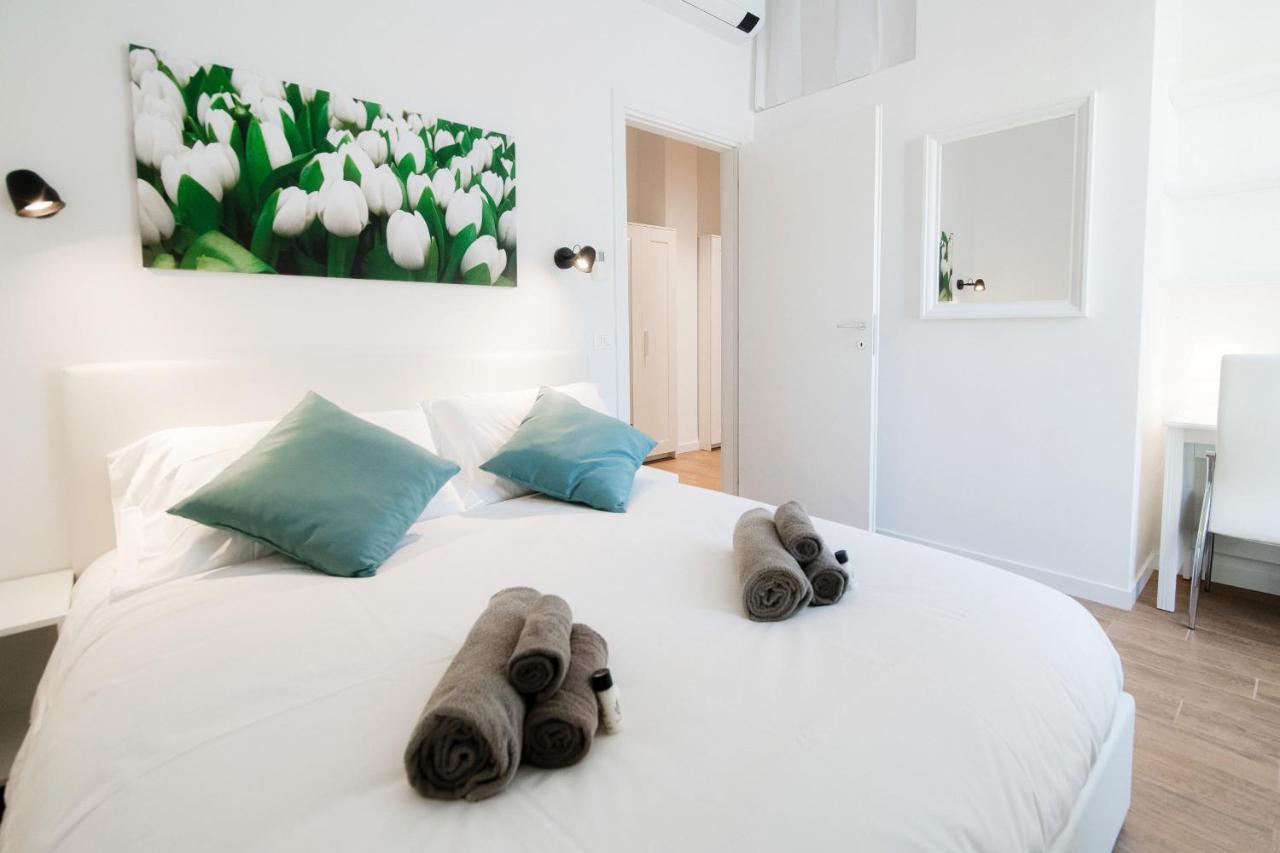 White Loft Como Center - By House Of Travelers Exterior foto