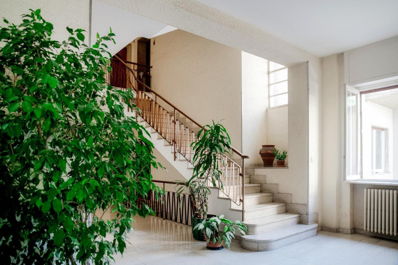 White Loft Como Center - By House Of Travelers Exterior foto